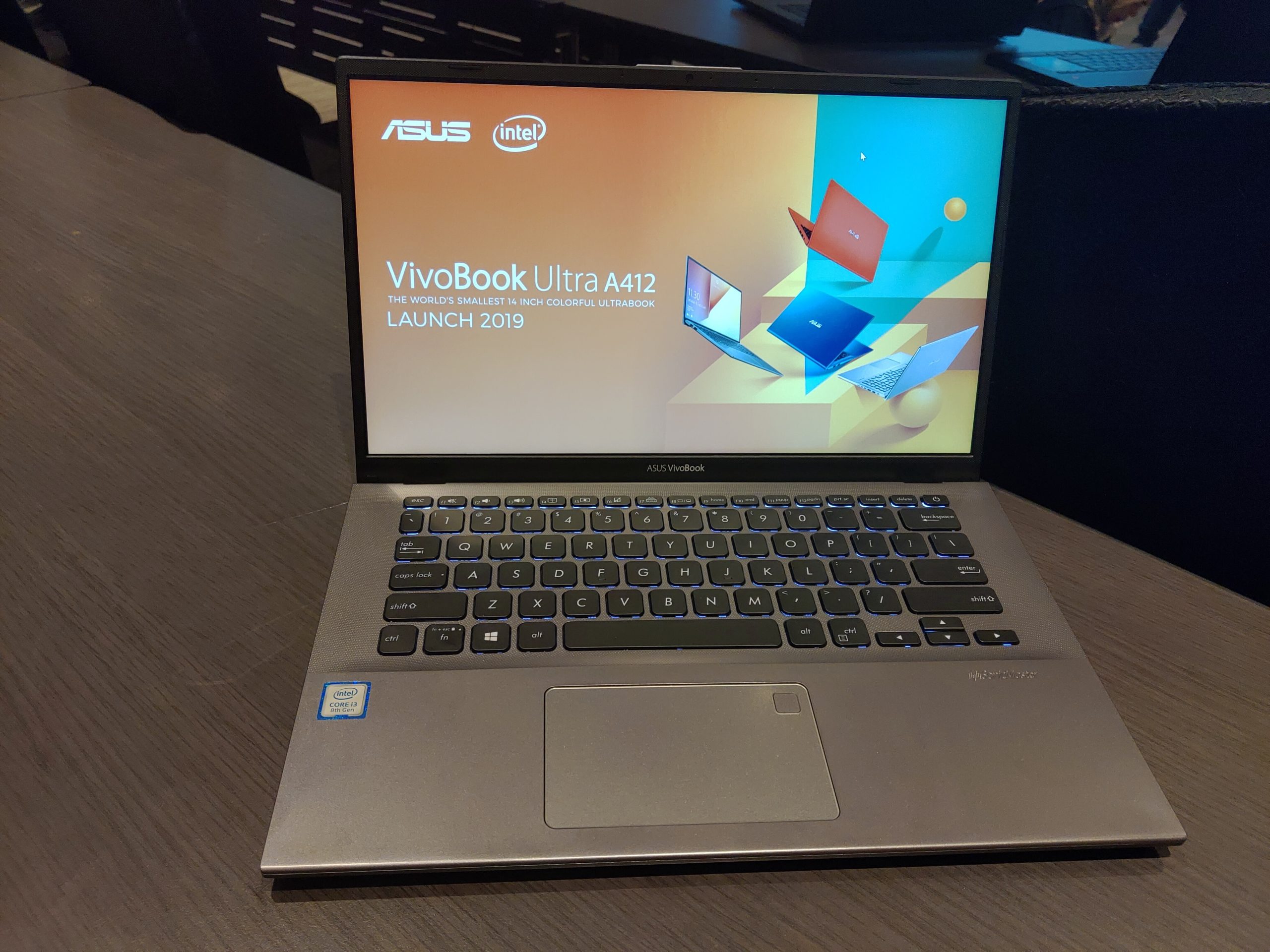 VivoBook Ultra A412 - Laptop Mungil yang Penuh Warna