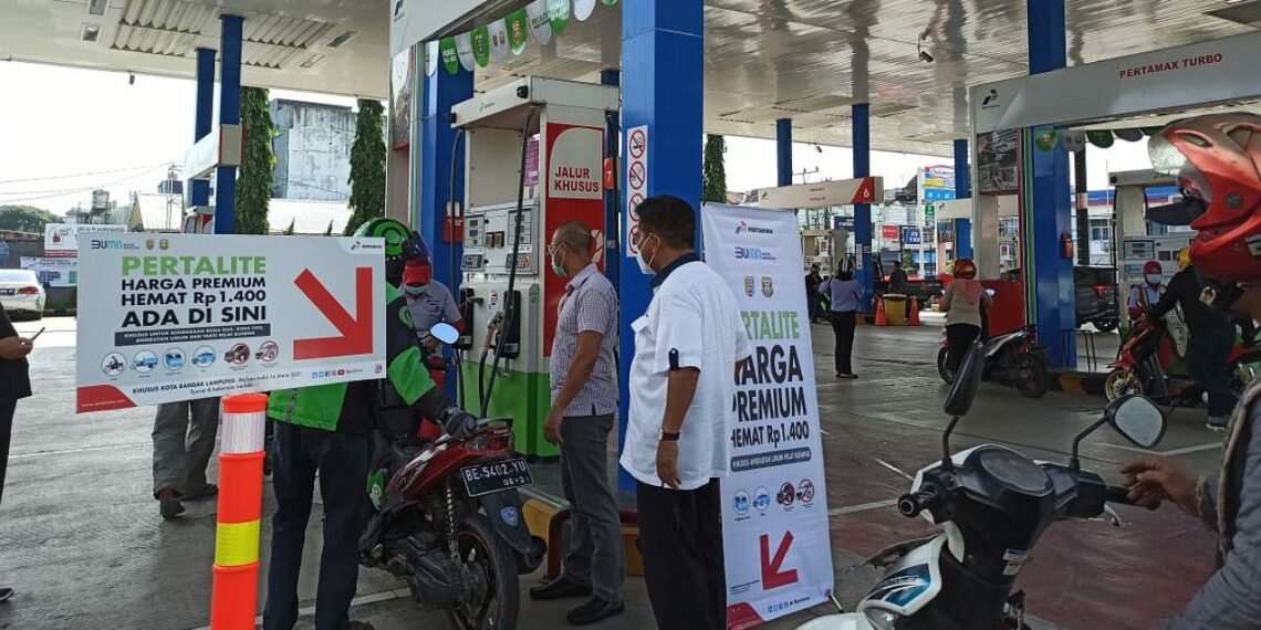 BBM Ramah Lingkungan untuk Program Langit Biru Kita! 12 BBM Ramah Lingkungan untuk Program Langit Biru Kita!